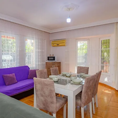 Guen-Day Homes - Begonya Villa 费特希耶
