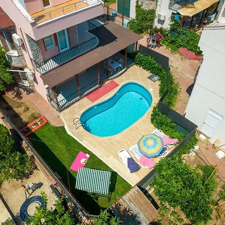别墅 Guen-Day Homes - Begonya Villa 费特希耶