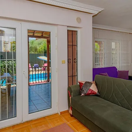 Guen-Day Homes - Begonya Villa 别墅 费特希耶