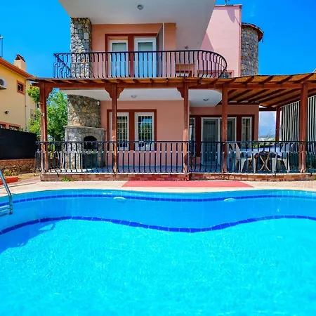 别墅 Guen-Day Homes - Begonya Villa *